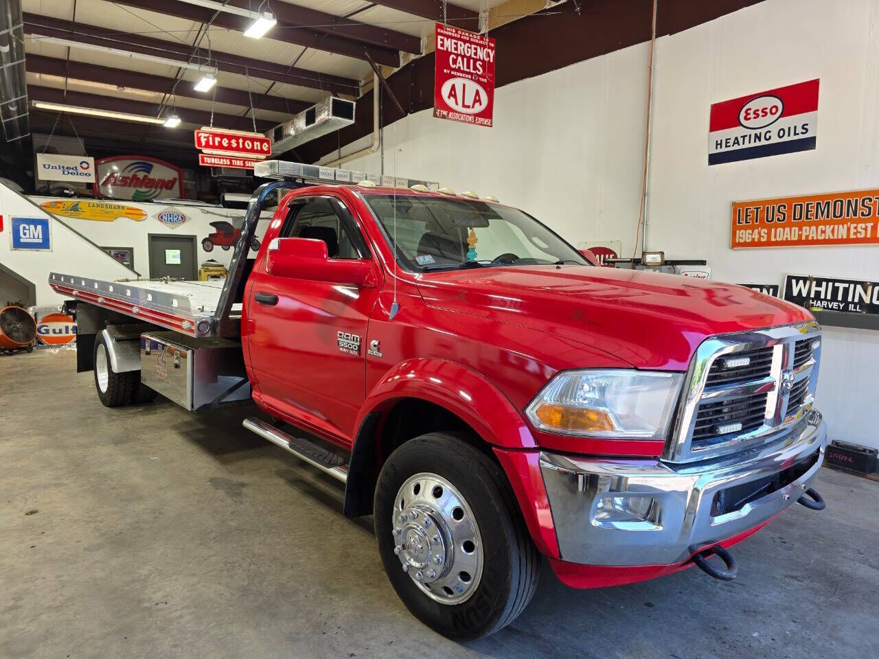 2012 DODGE Ram