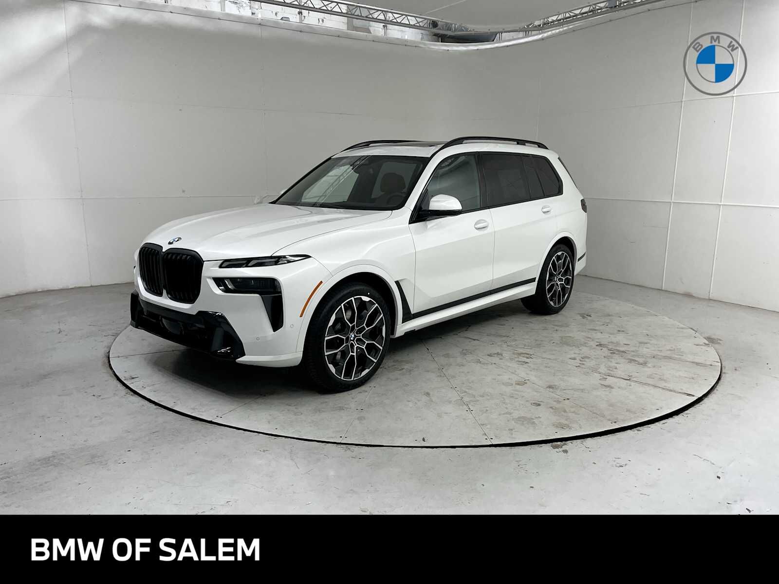 2027 BMW X7