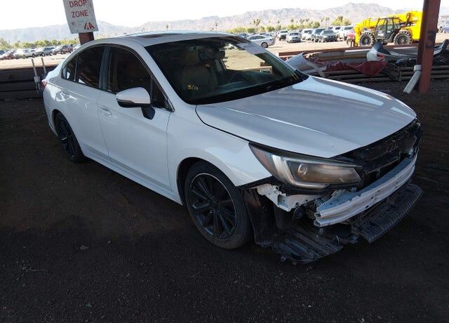 2019 SUBARU Legacy