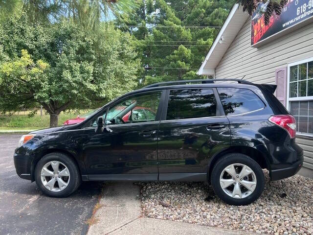 2015 SUBARU Forester