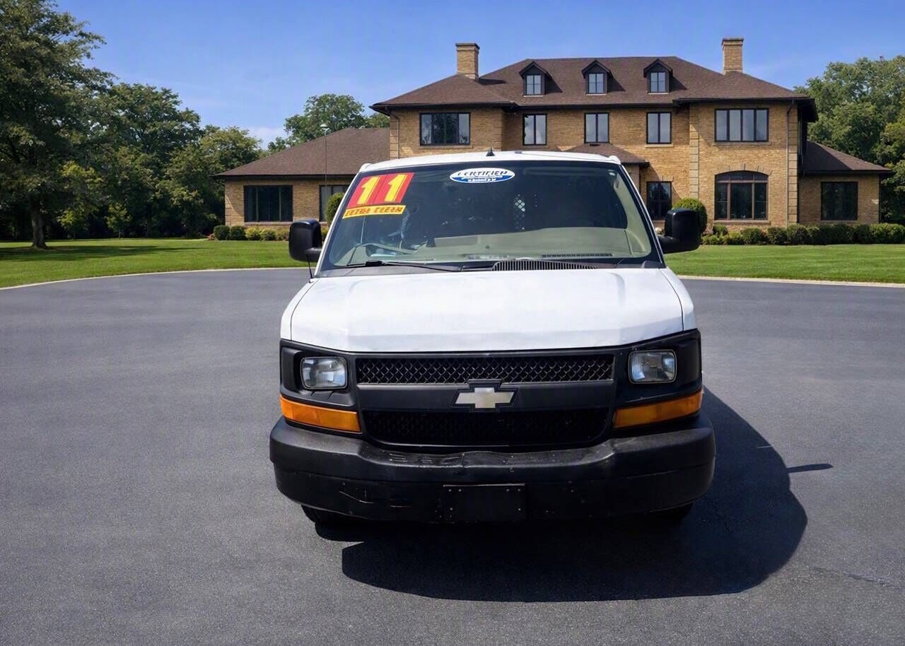 2011 CHEVROLET Express
