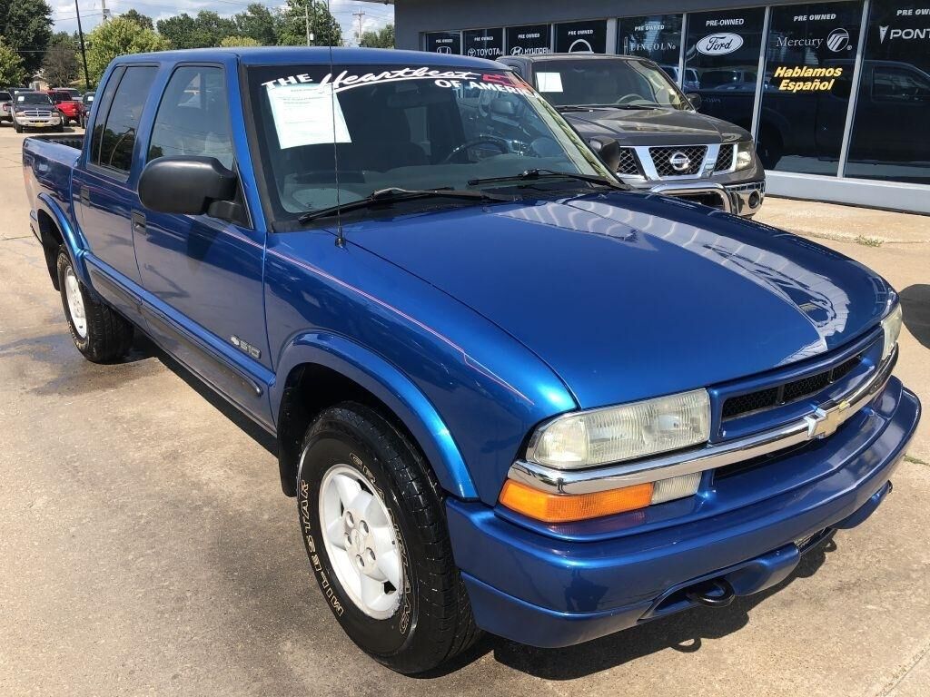 2001 CHEVROLET S-10 Pickup