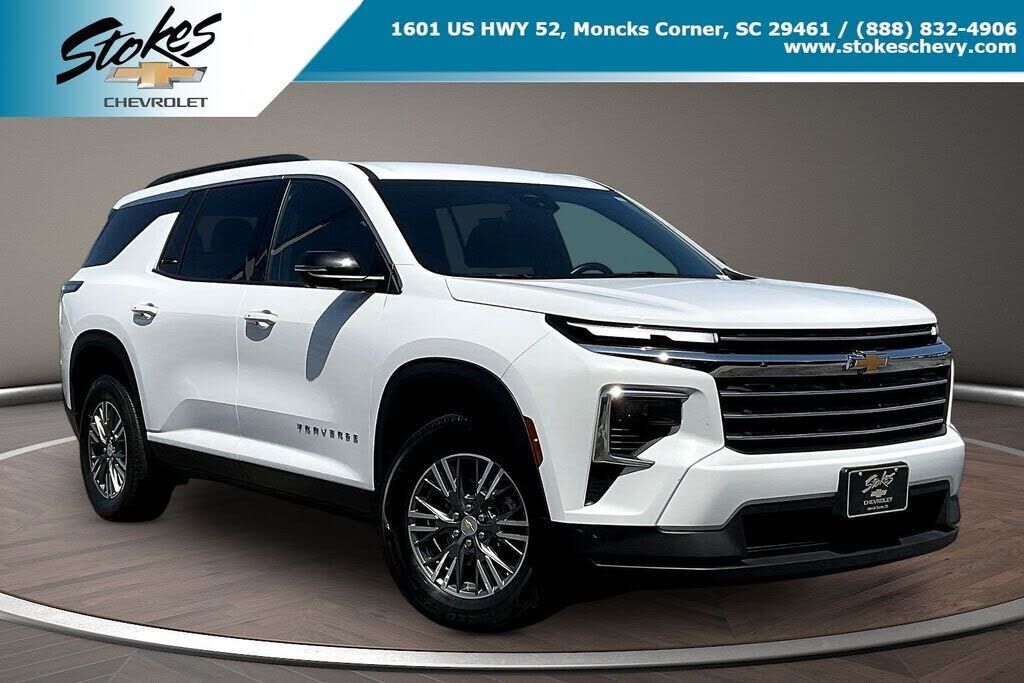 2024 CHEVROLET Traverse