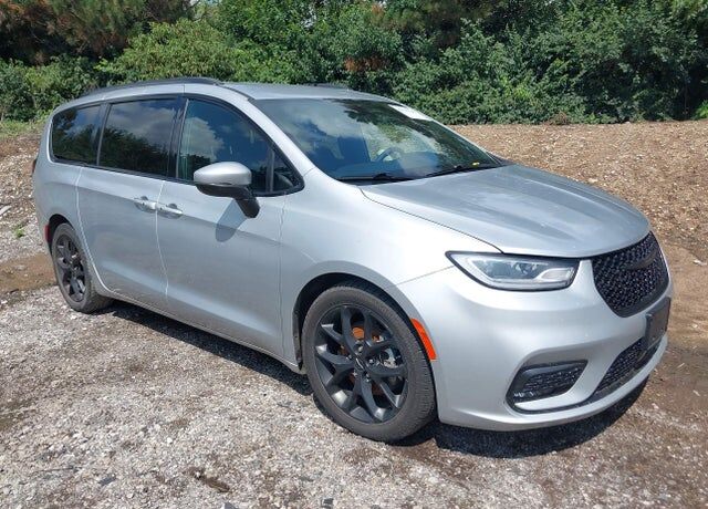 2023 CHRYSLER Pacifica