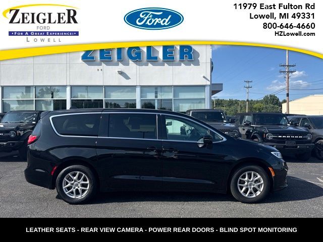 2024 CHRYSLER Pacifica