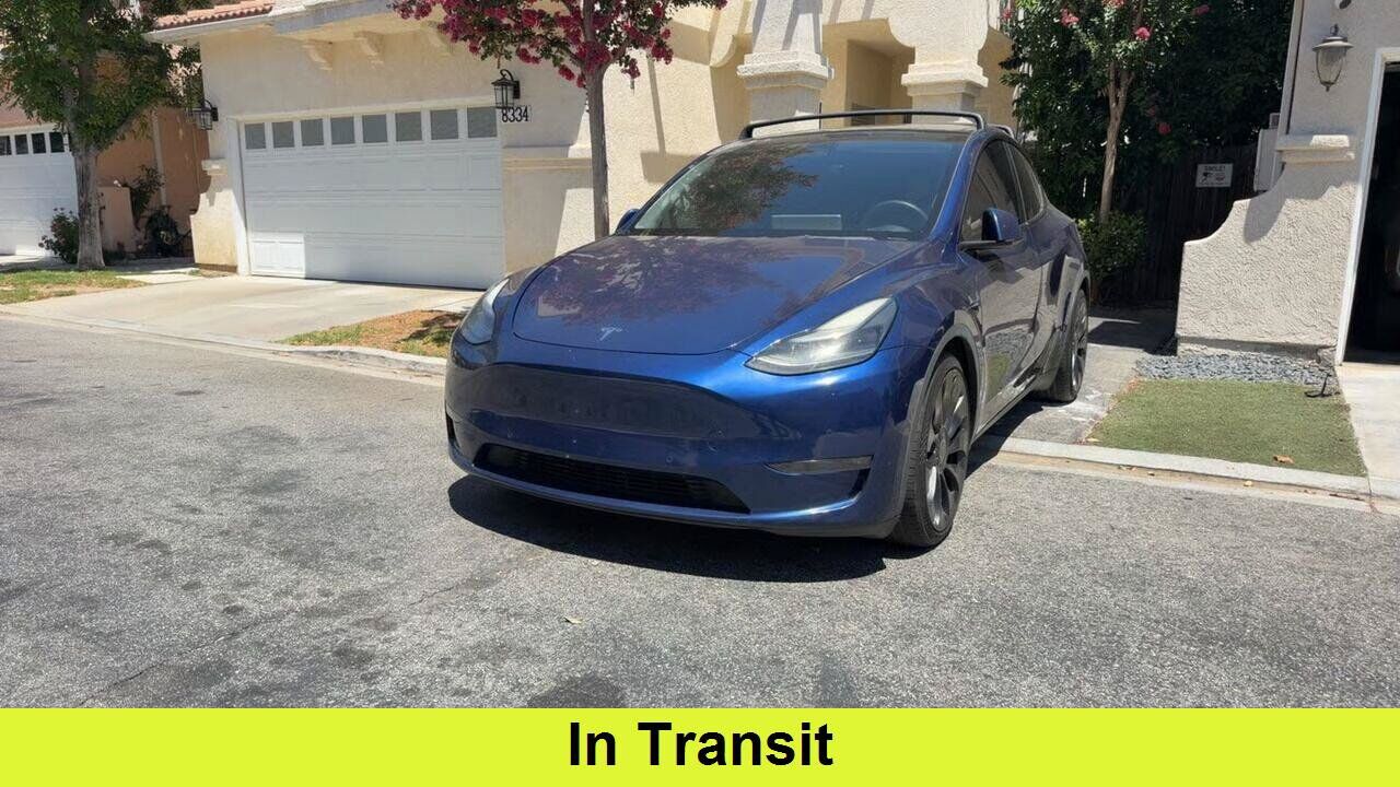 2022 TESLA Model Y