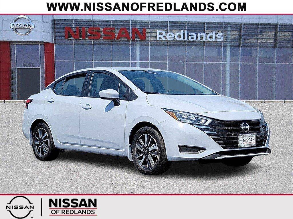 2025 NISSAN Versa
