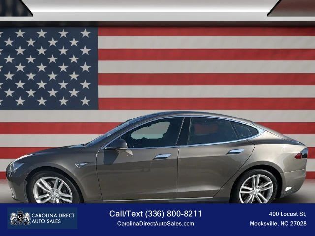 2016 TESLA Model S