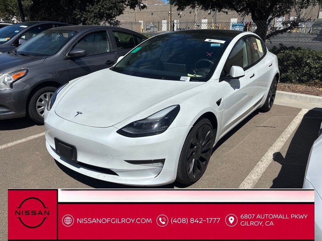 2023 TESLA Model 3