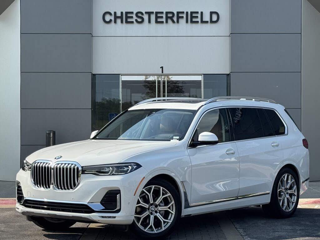 2022 BMW X7