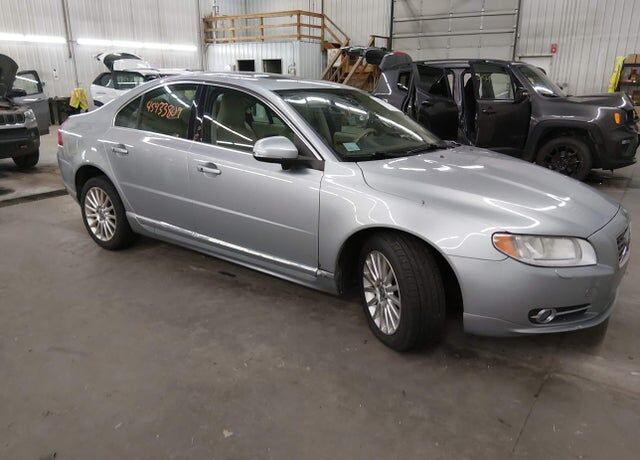 2012 VOLVO S80