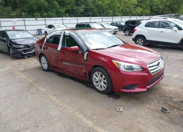 2015 SUBARU Legacy