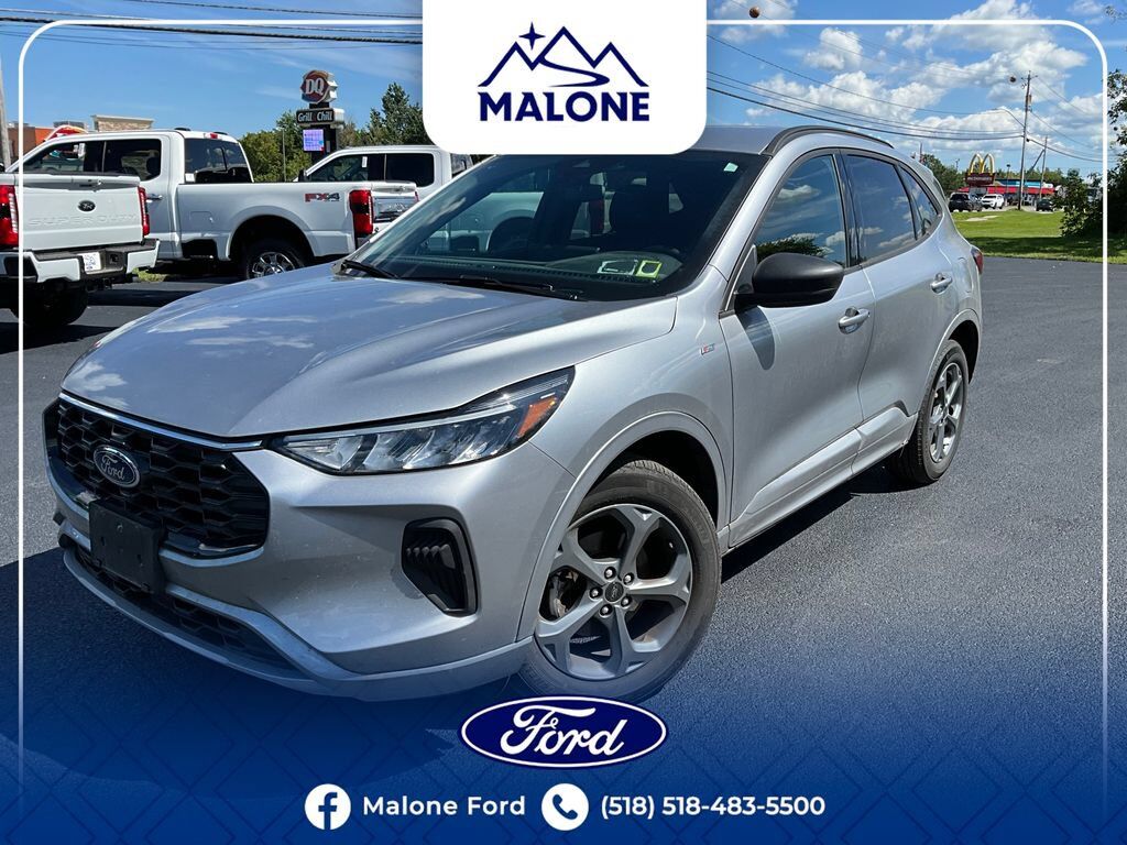 2023 FORD Escape