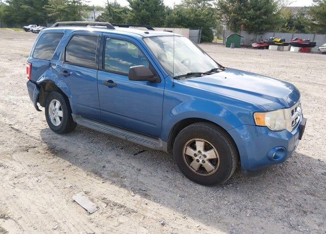 2009 FORD Escape