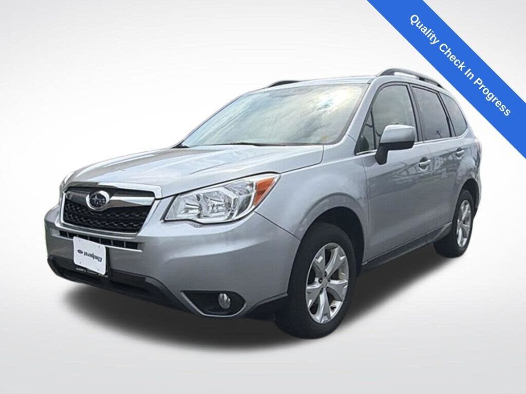 2016 SUBARU Forester