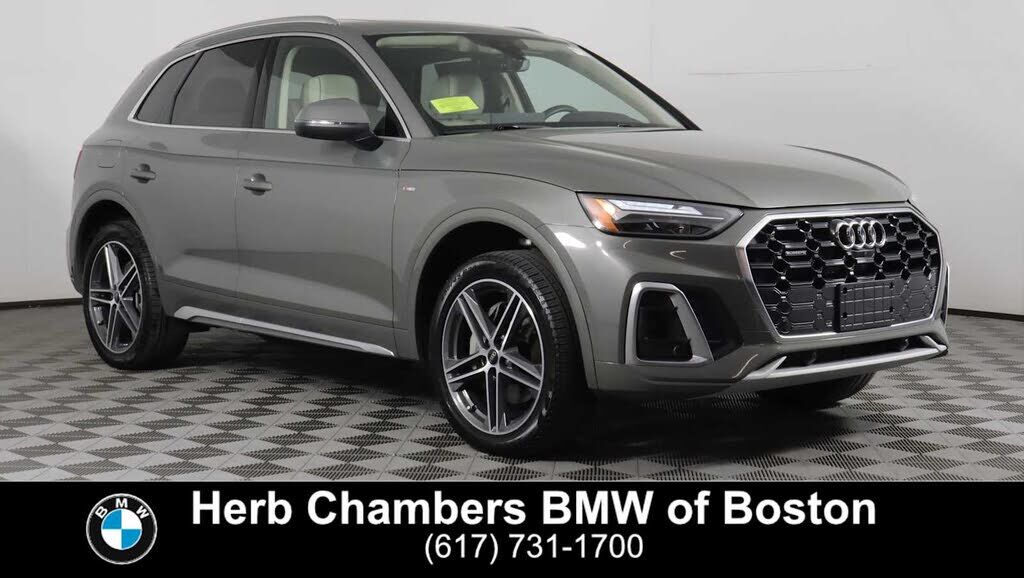 2024 AUDI Q5 e