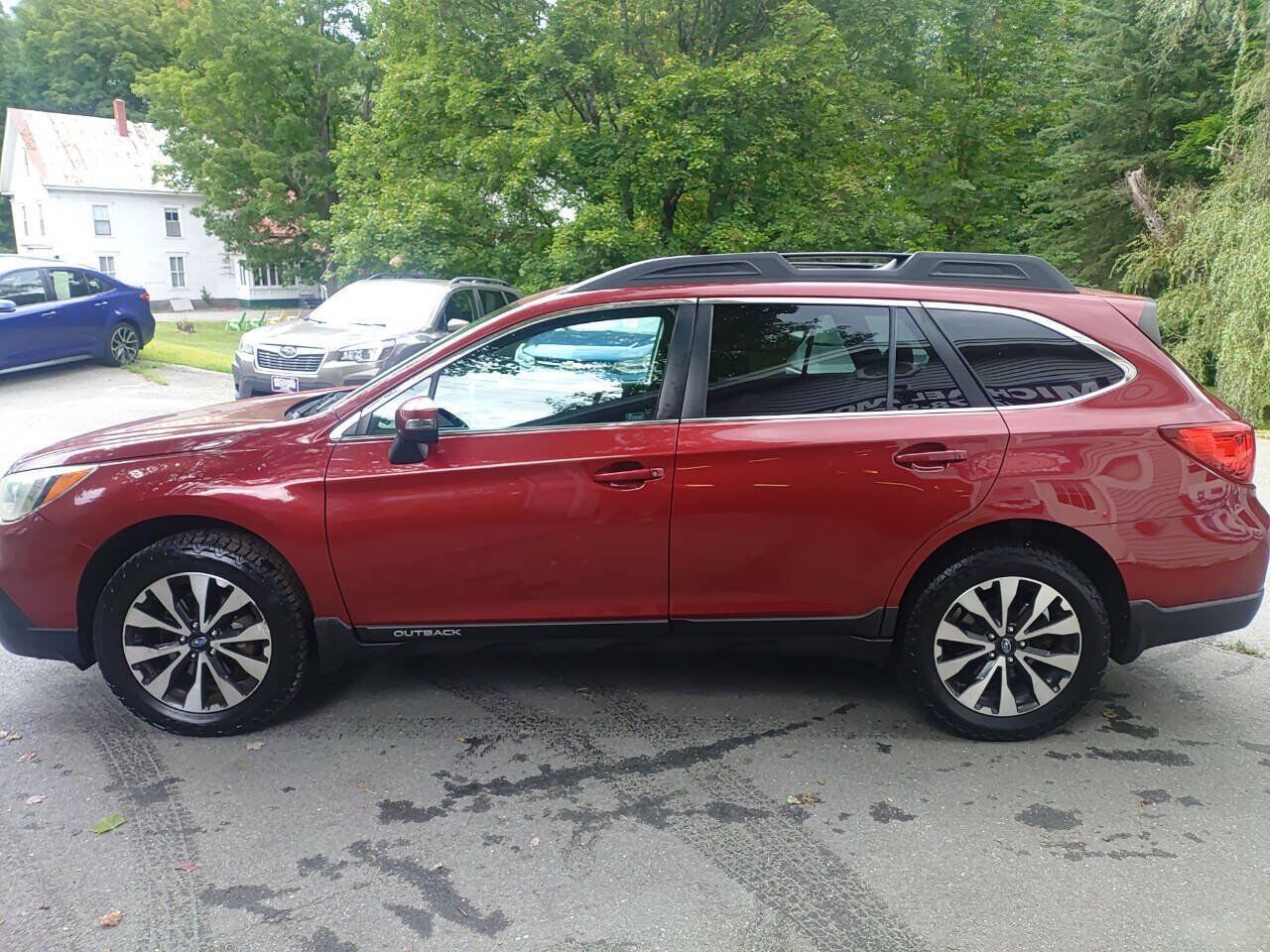 2017 SUBARU Outback