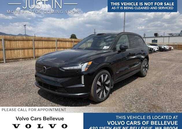 2025 VOLVO EX90