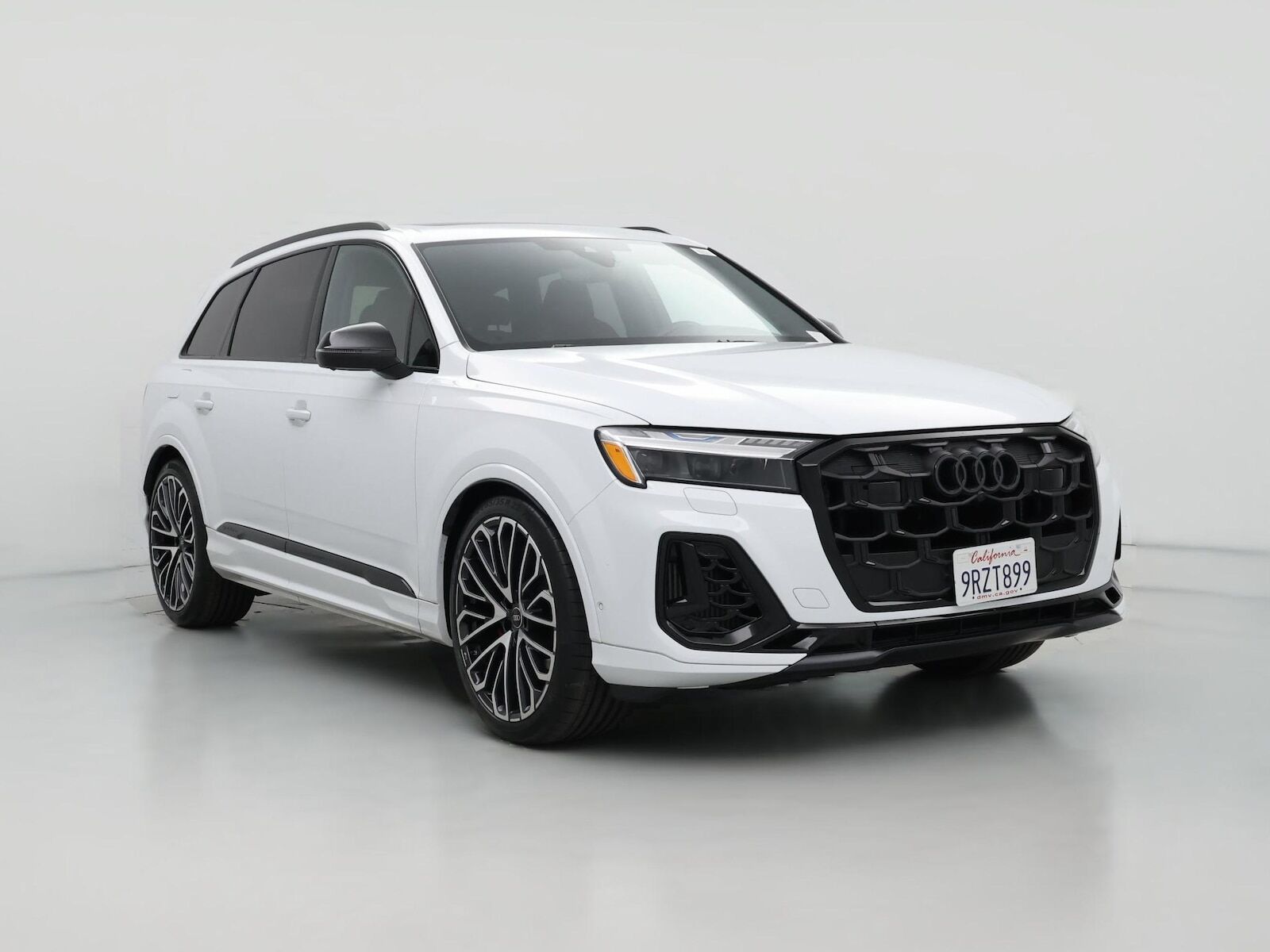 2025 AUDI SQ7