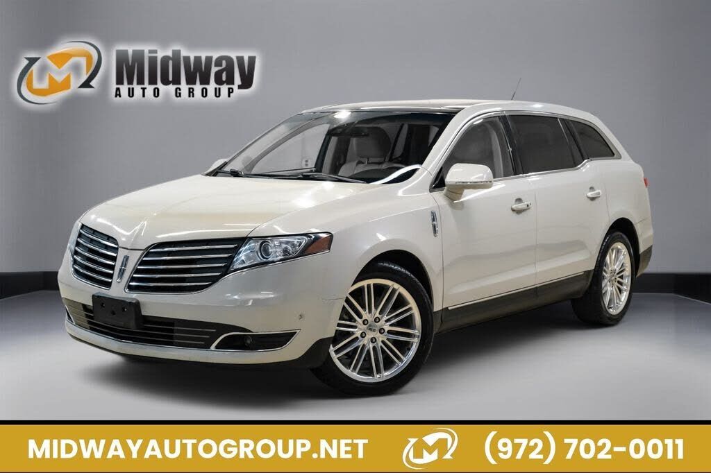 2019 LINCOLN MKT