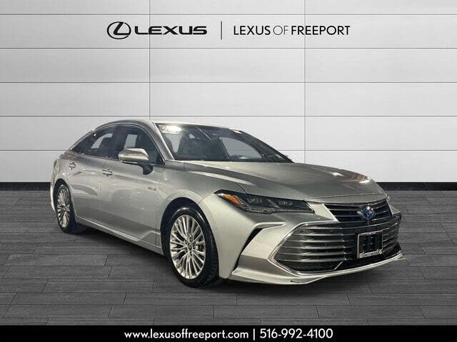 2020 TOYOTA Avalon