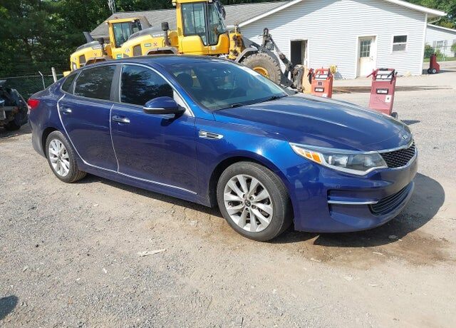 2018 KIA Optima