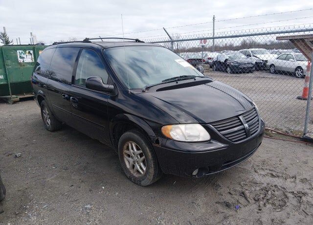2005 DODGE Caravan