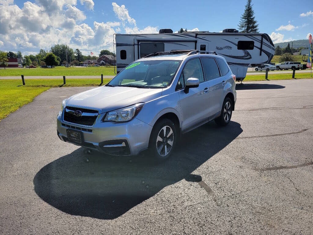 2018 SUBARU Forester