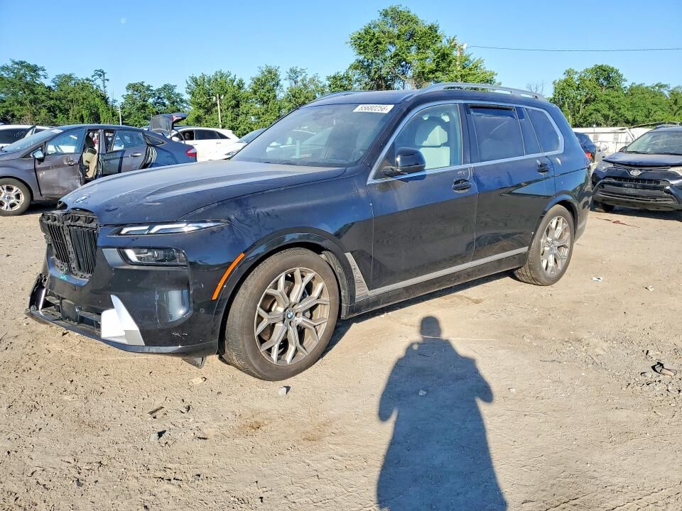 2025 BMW X7