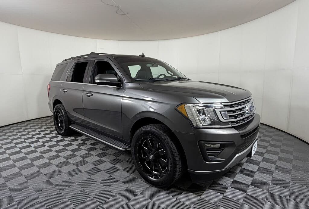 2021 FORD Expedition