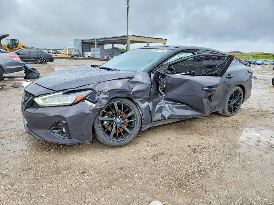 2021 NISSAN Maxima