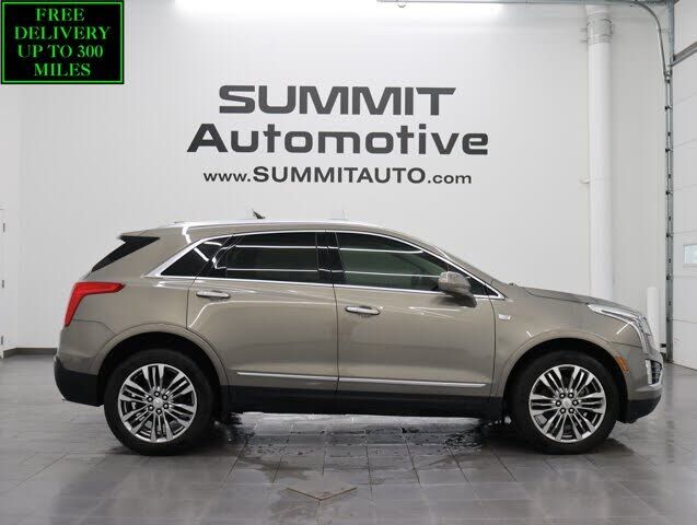 2017 CADILLAC XT5