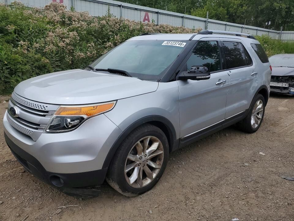 2014 FORD Explorer