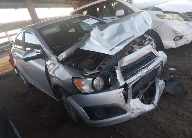 2014 CHEVROLET Sonic