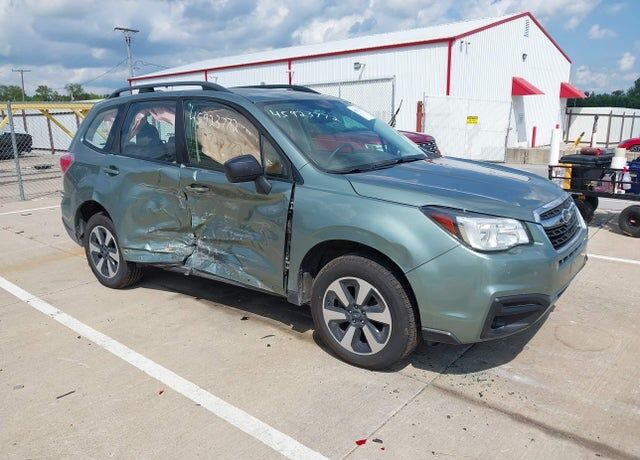 2018 SUBARU Forester