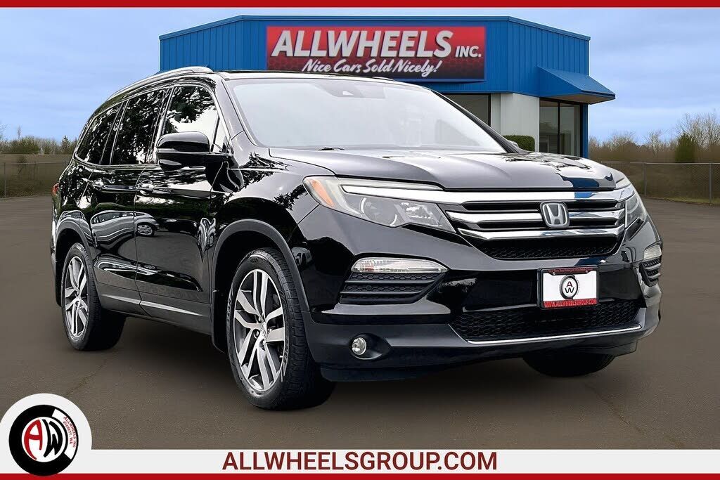 2017 HONDA Pilot