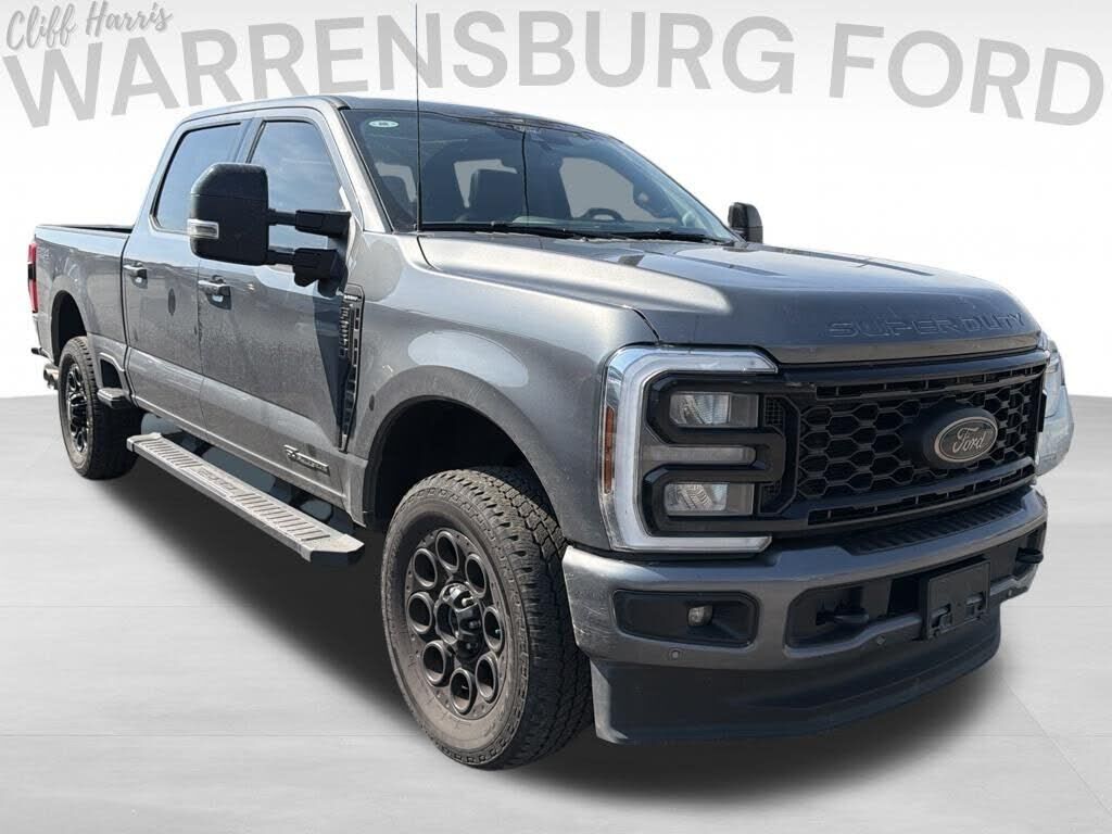2025 FORD F-250