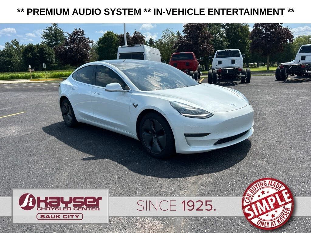 2019 TESLA Model 3