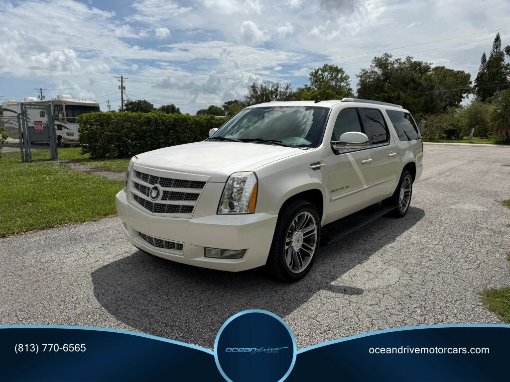 2012 CADILLAC Escalade