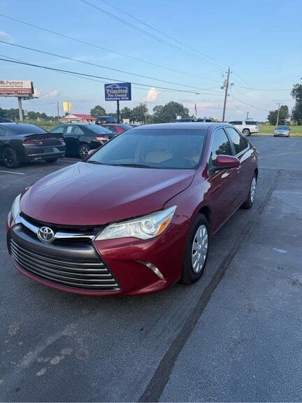 2017 TOYOTA Camry