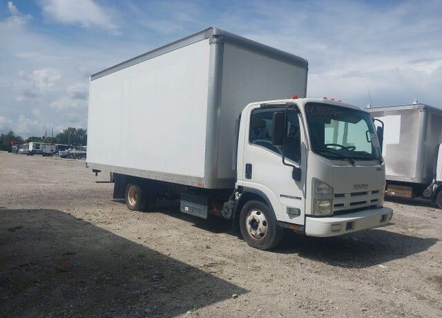 2014 ISUZU NPR/NPR-HD
