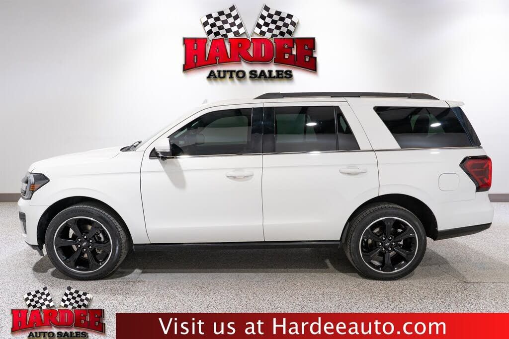 2023 FORD Expedition