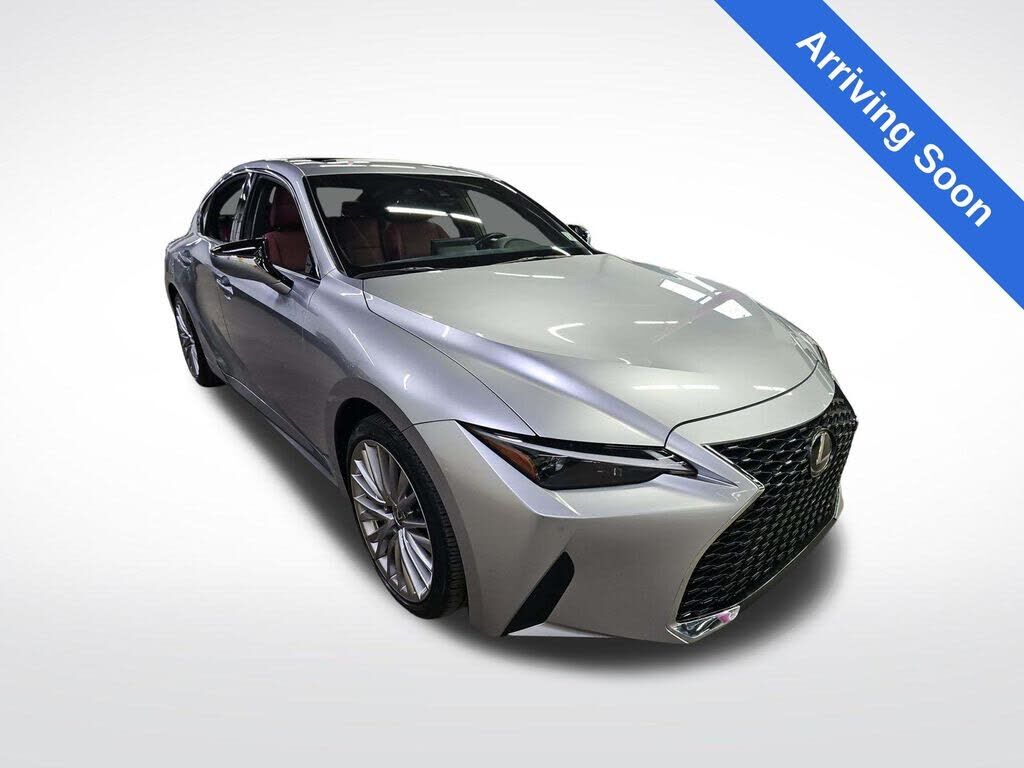2024 LEXUS IS