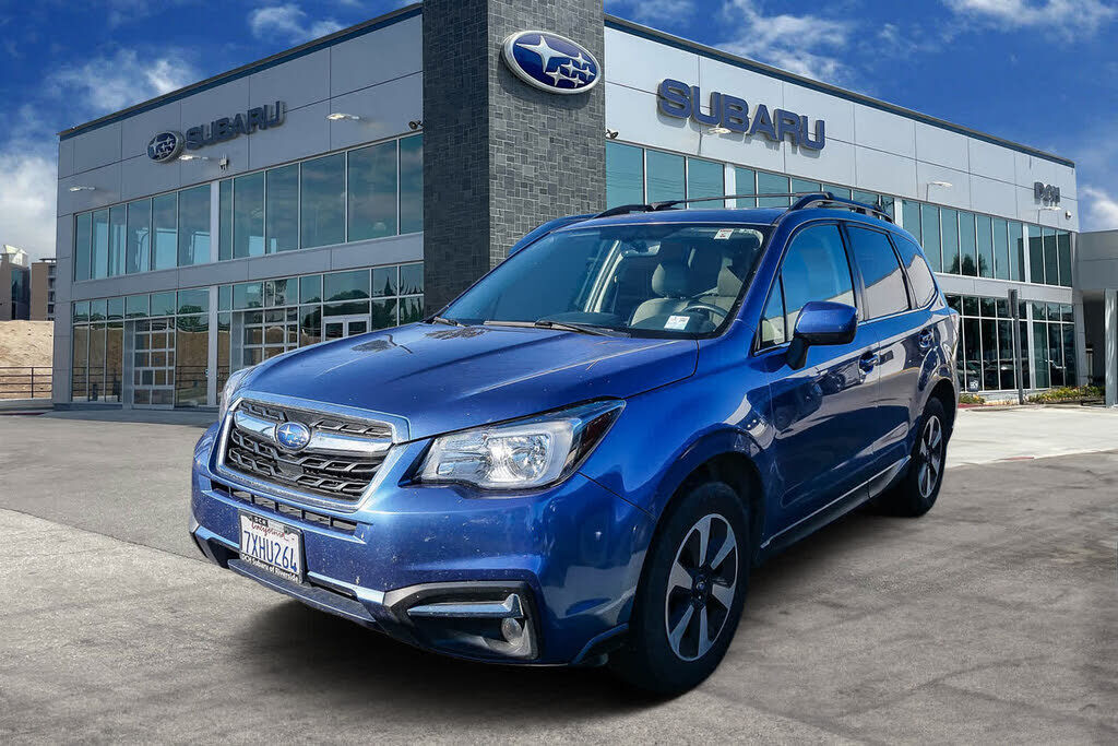 2017 SUBARU Forester