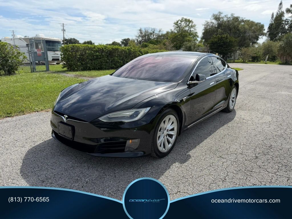 2017 TESLA Model S