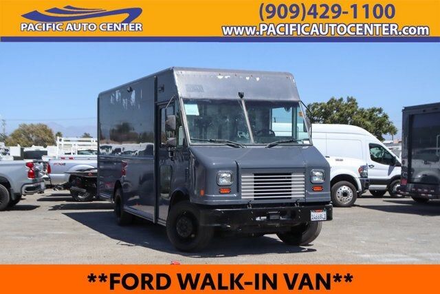 2020 FORD Commercial Chassis