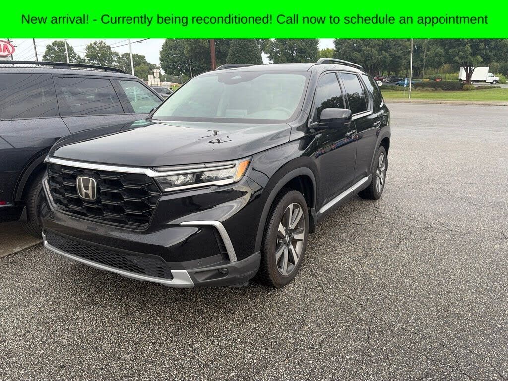 2025 HONDA Pilot