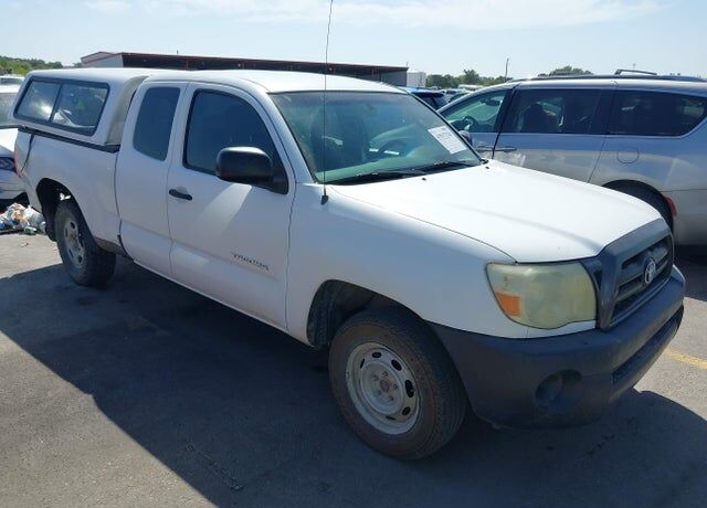 2008 TOYOTA Tacoma