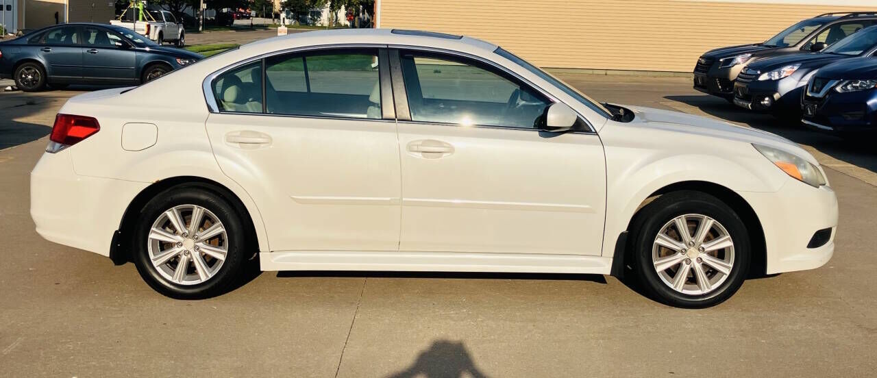 2012 SUBARU Legacy