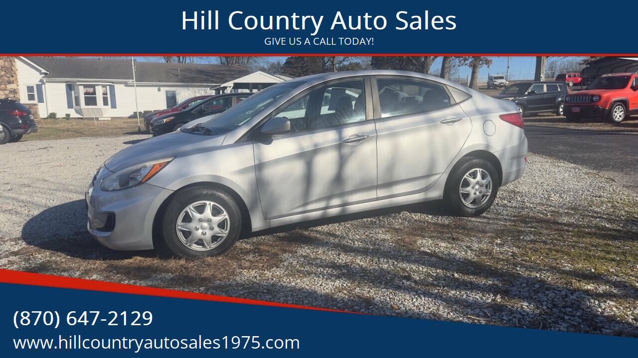 2015 HYUNDAI Accent